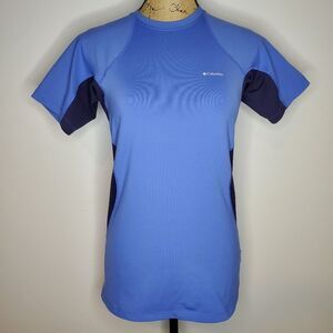 Columbia Two-Tone Blue and Dark Purple Tee Size M